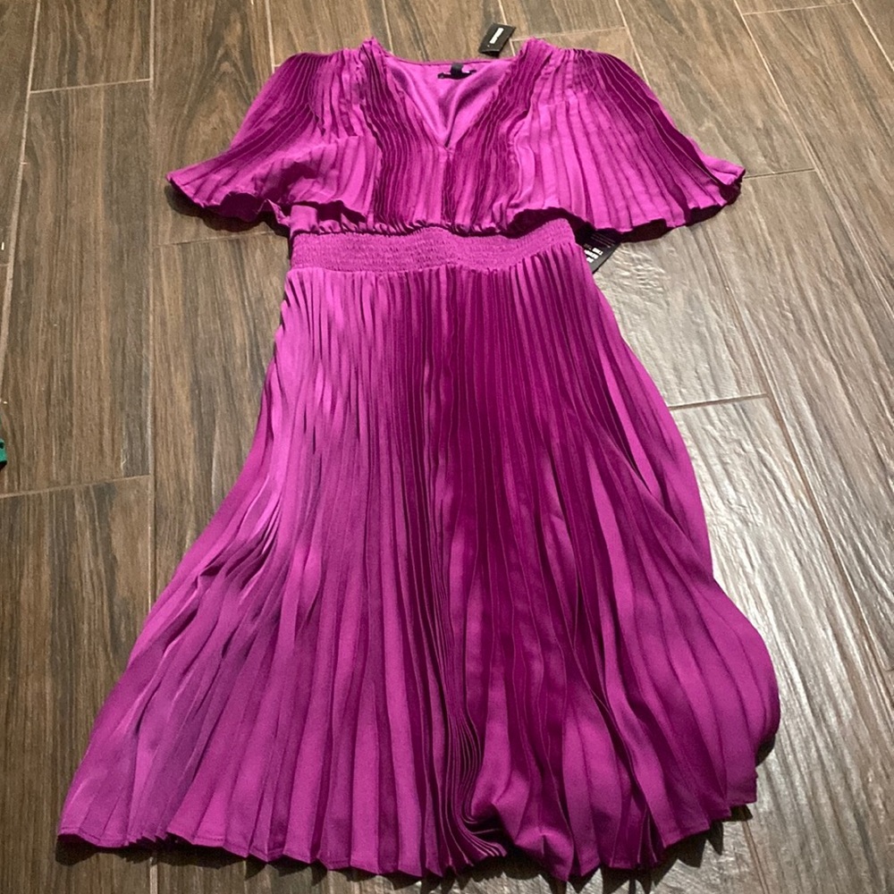 COPY - Express pleated dress